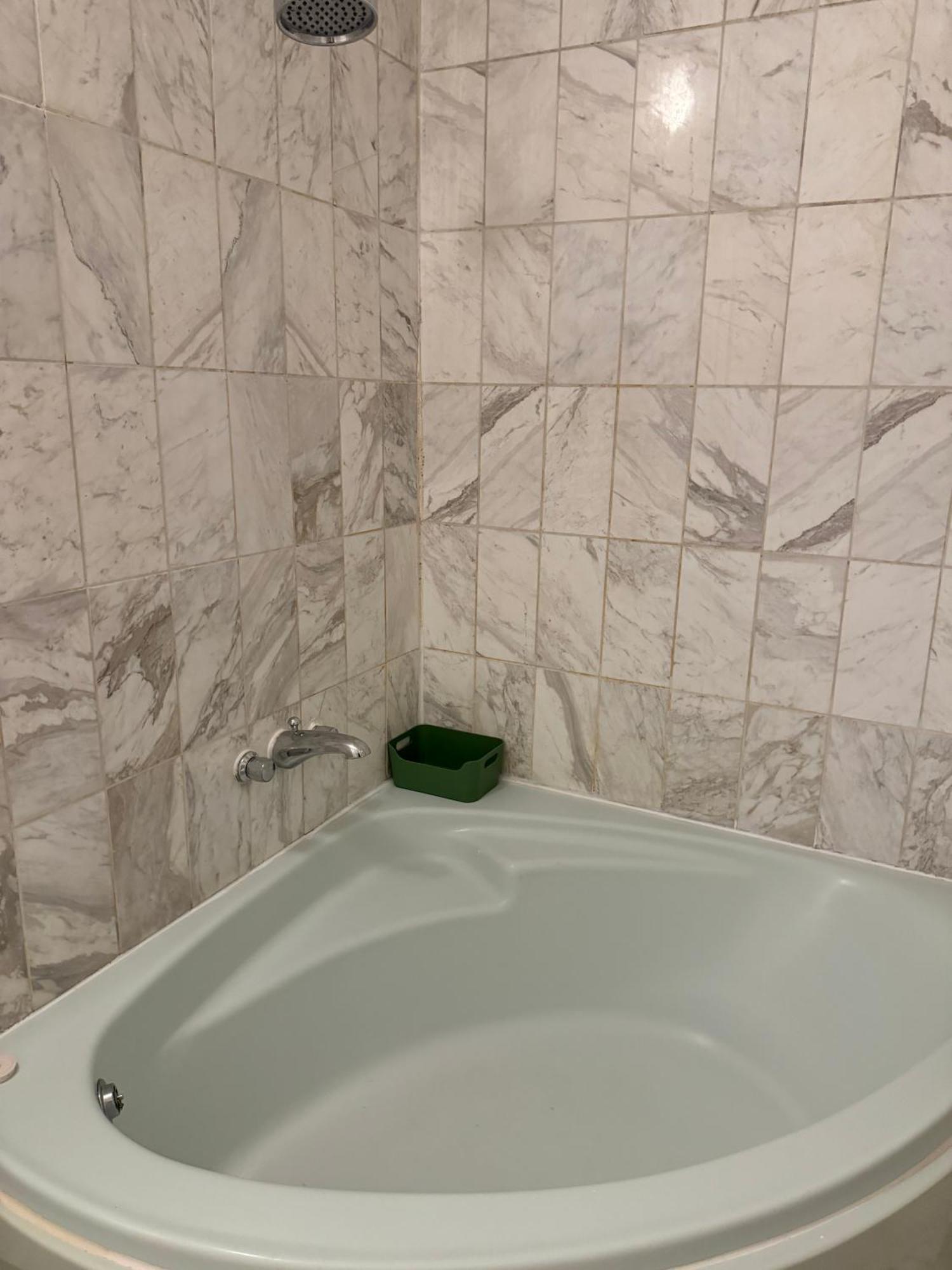 Central And Affordable Flat For 6 People In Zone 1 - Baker Street - With Breakfast Included London Exterior photo