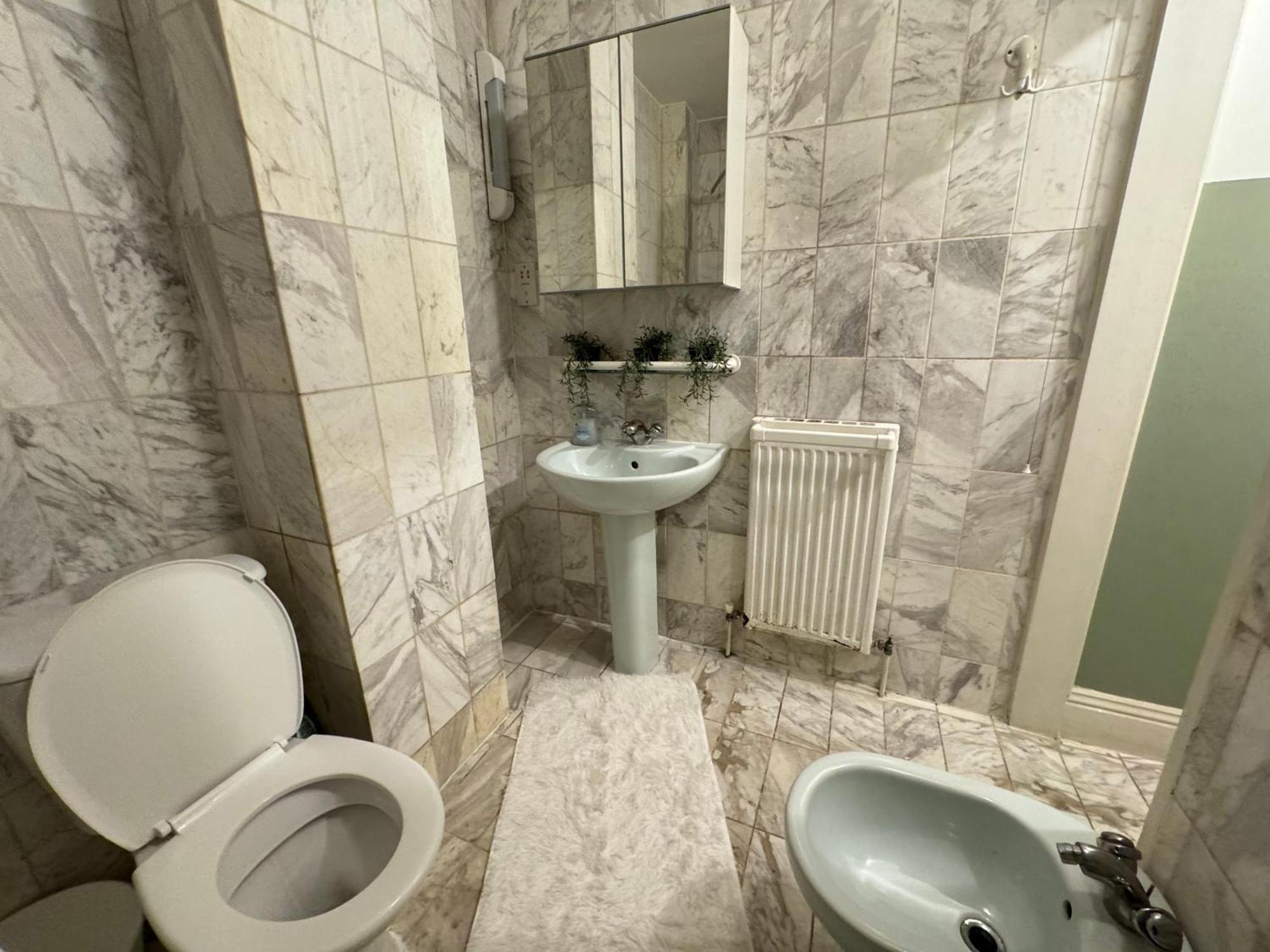 Central And Affordable Flat For 6 People In Zone 1 - Baker Street - With Breakfast Included London Exterior photo